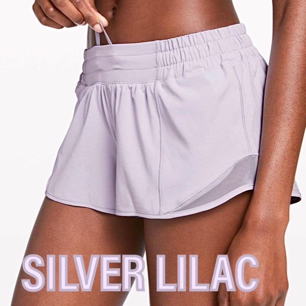 ❗️SOLD❗️💜🤍Lululemon Hotty Hot Shorts💜🤍